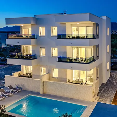 Villa Marimela Luxury Apartments Novalja Exterior photo