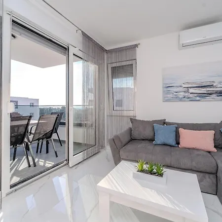 Villa Marimela Luxury Apartments Novalja Exterior photo