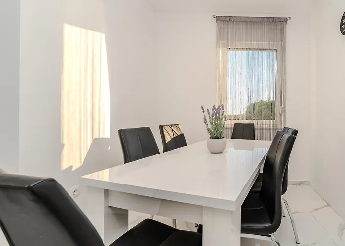 Villa Marimela Luxury Apartments