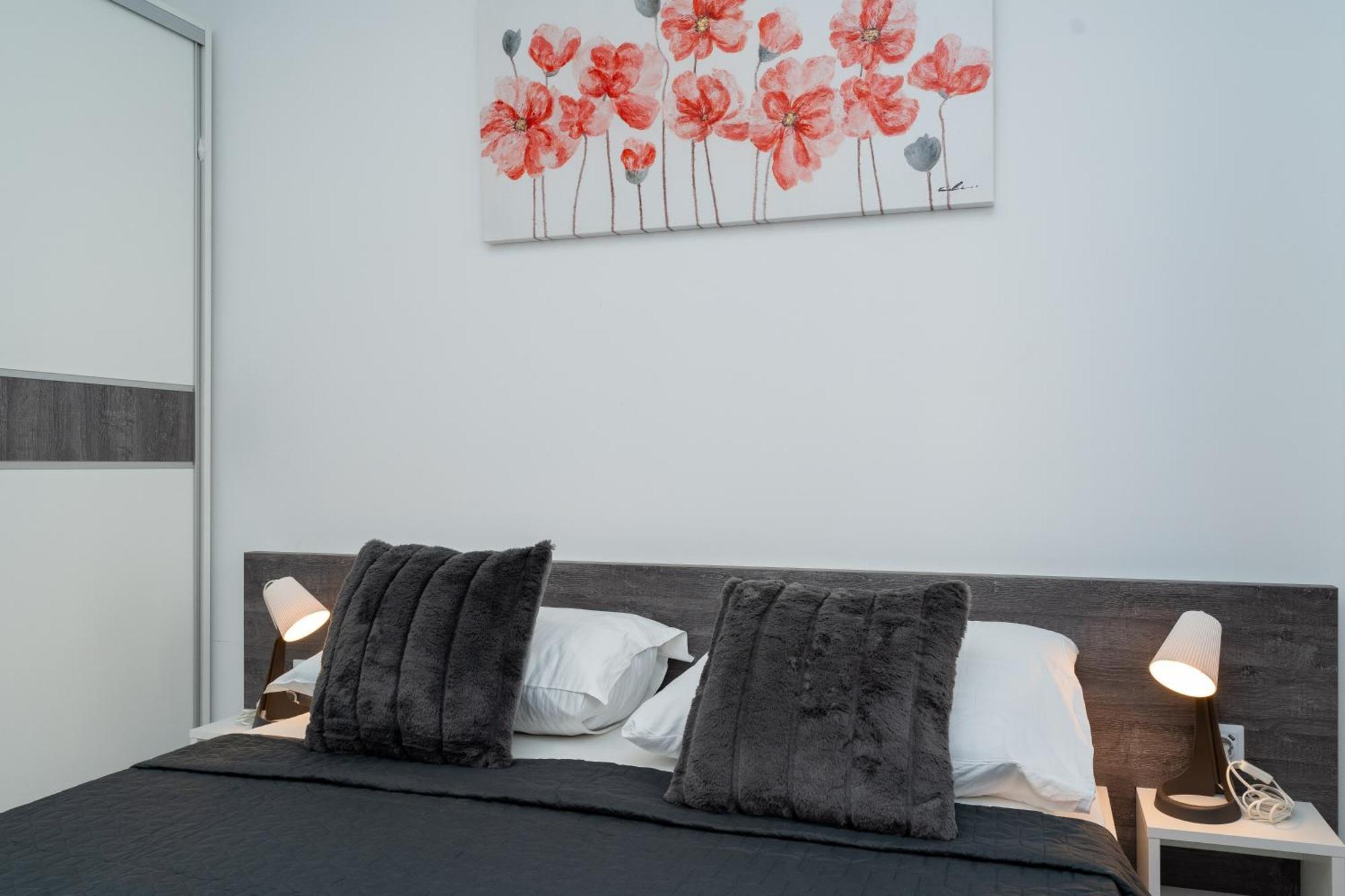 Marimela Luxury *