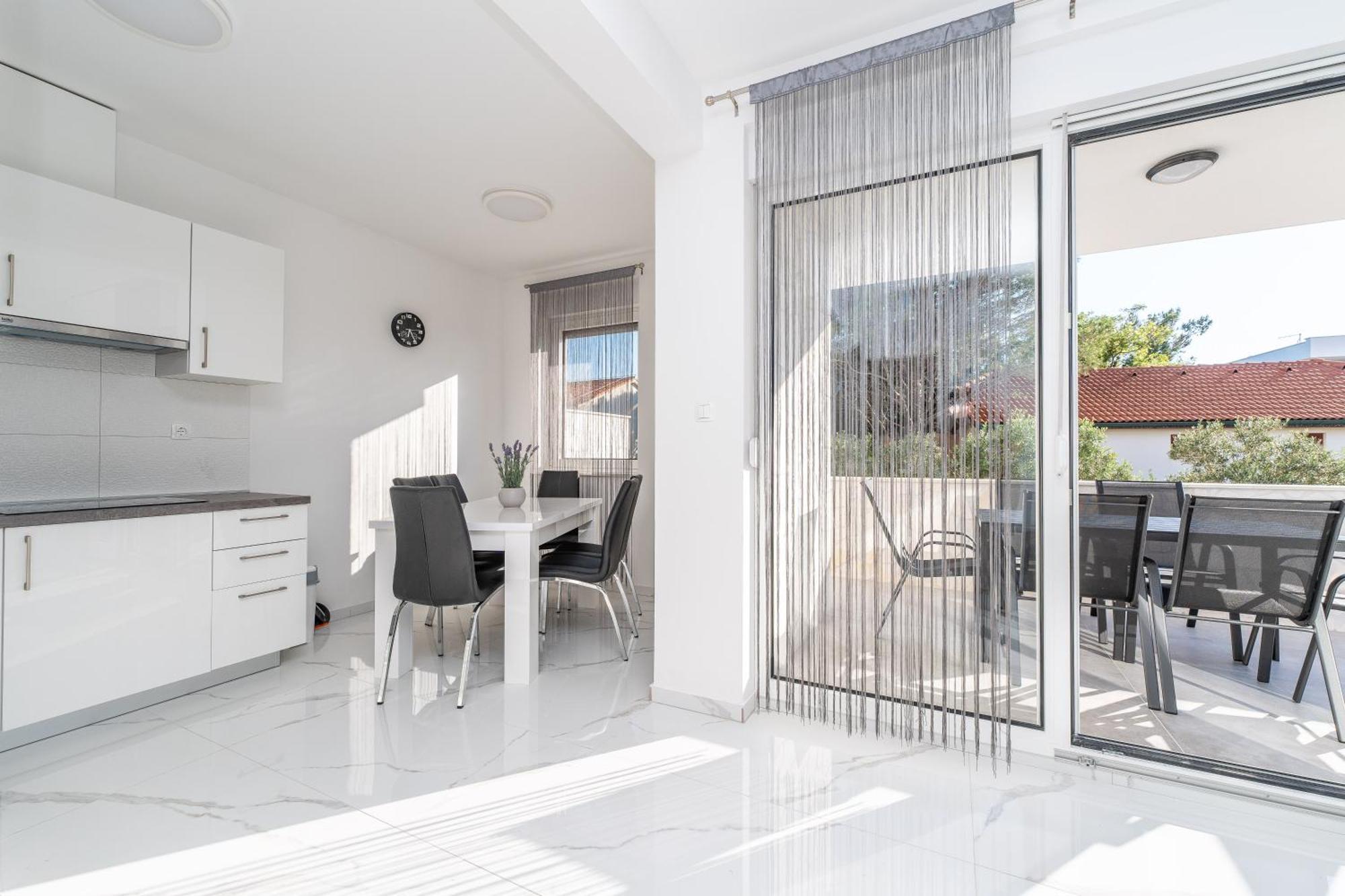 Marimela Luxury Apartment *