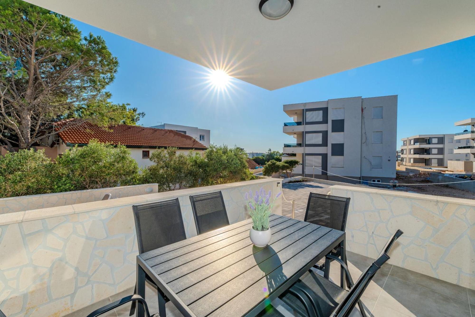 Marimela Luxury Apartment Novalja