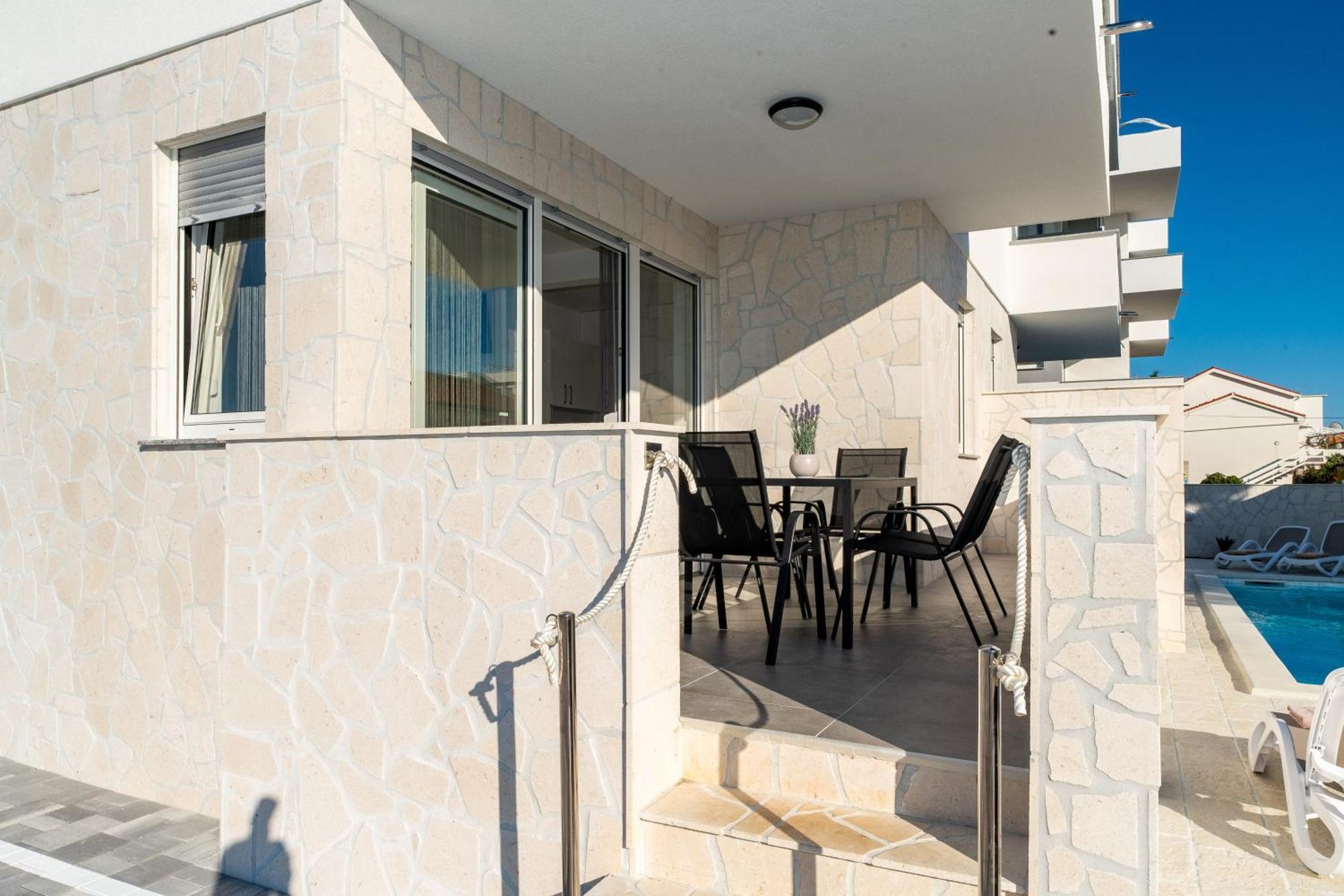 Marimela Luxury *